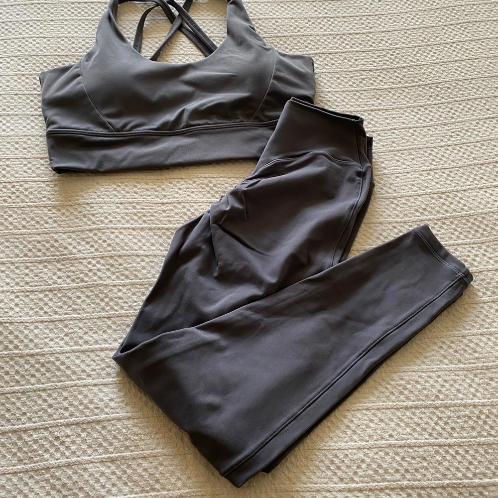 BuffBunny Sportsbra and legging set